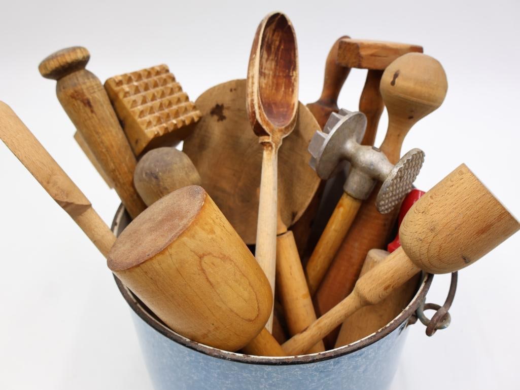 Vintage Primitive Kitchen Utensil Collection Wood and Enamelware - 20