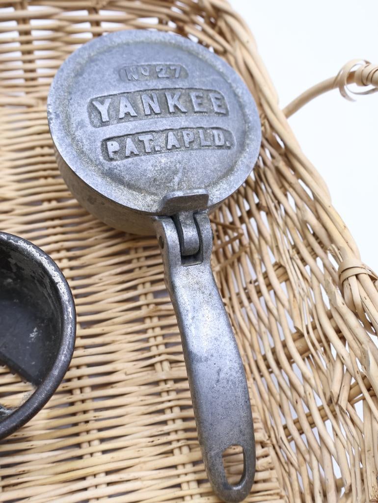 Antique Yankee and Gem Ice Shavers and Kitchen Tools - 14