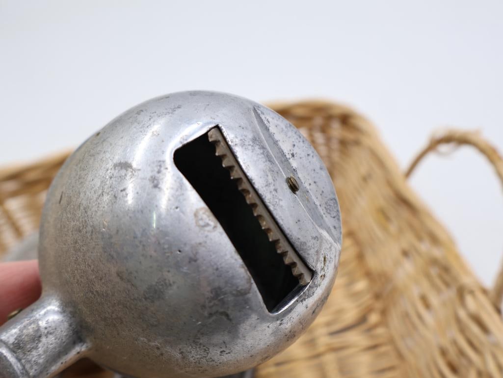 Antique Yankee and Gem Ice Shavers and Kitchen Tools - 15