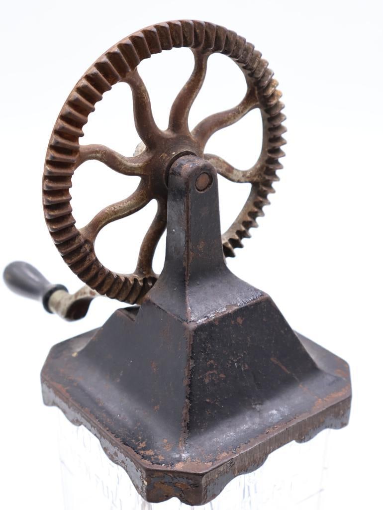 Antique Silvers Brooklyn Glass Hand-Crank Egg Beater / Mixer - 4