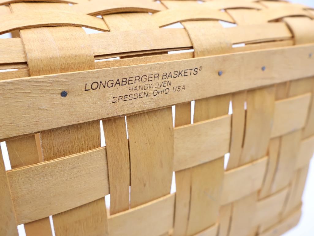1979 Longaberger Basket with Antique Apothecary and Ball Jars - 17