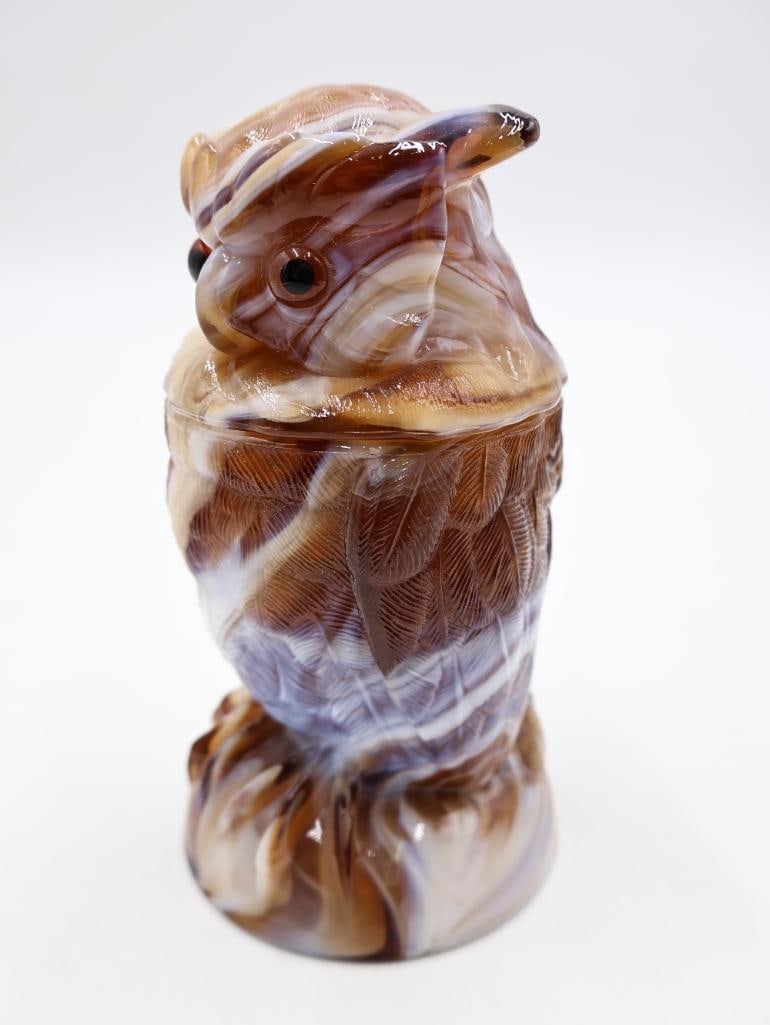 Caramel-and-white "End O' Day" slag glass owl - 2