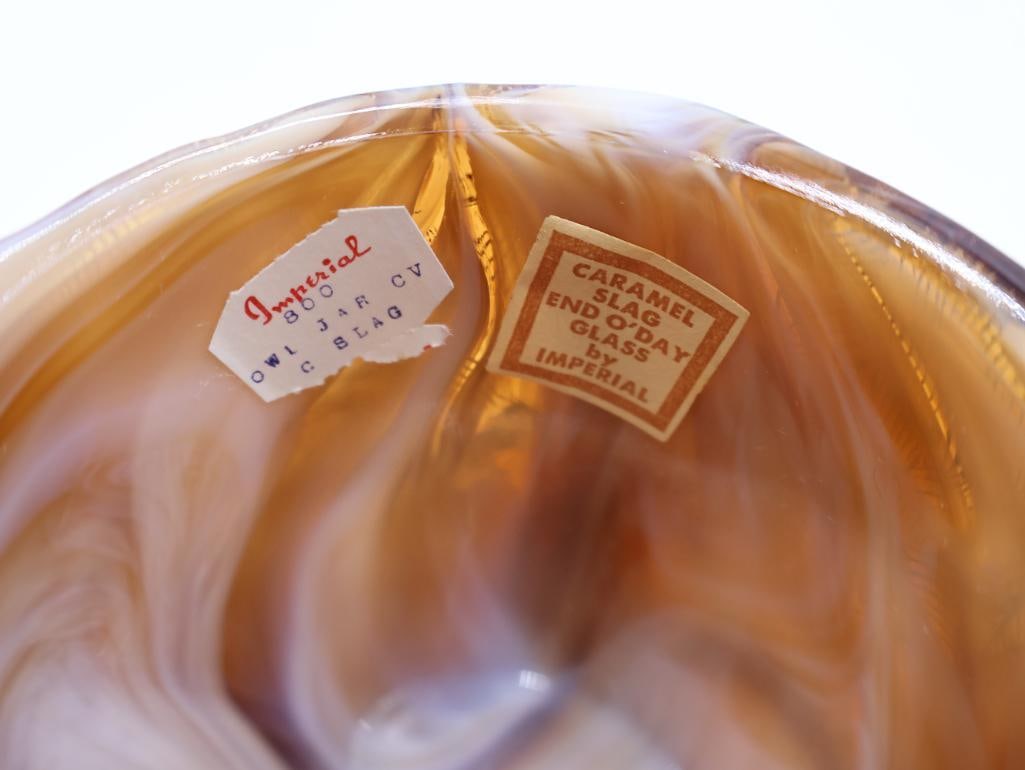 Caramel-and-white "End O' Day" slag glass owl - 8