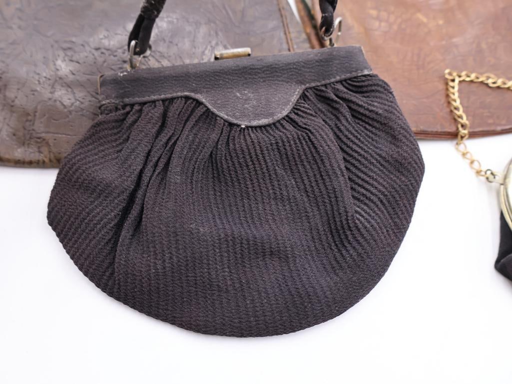 Vintage and Antique Handbag Collection - 7