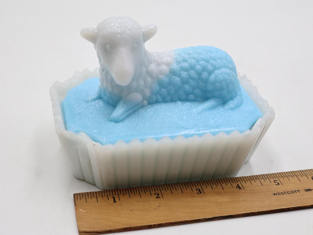 Vintage Westmoreland Blue and White Slag Milk Glass Covered Animal Dish Duo - 2