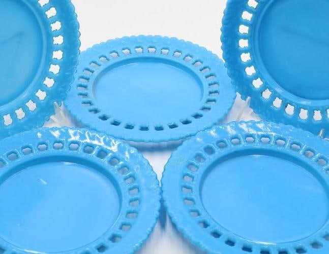 Vintage Westmoreland Turquoise Blue Milk Glass "Forget-Me-Not" 5-Piece Plate Set - 2