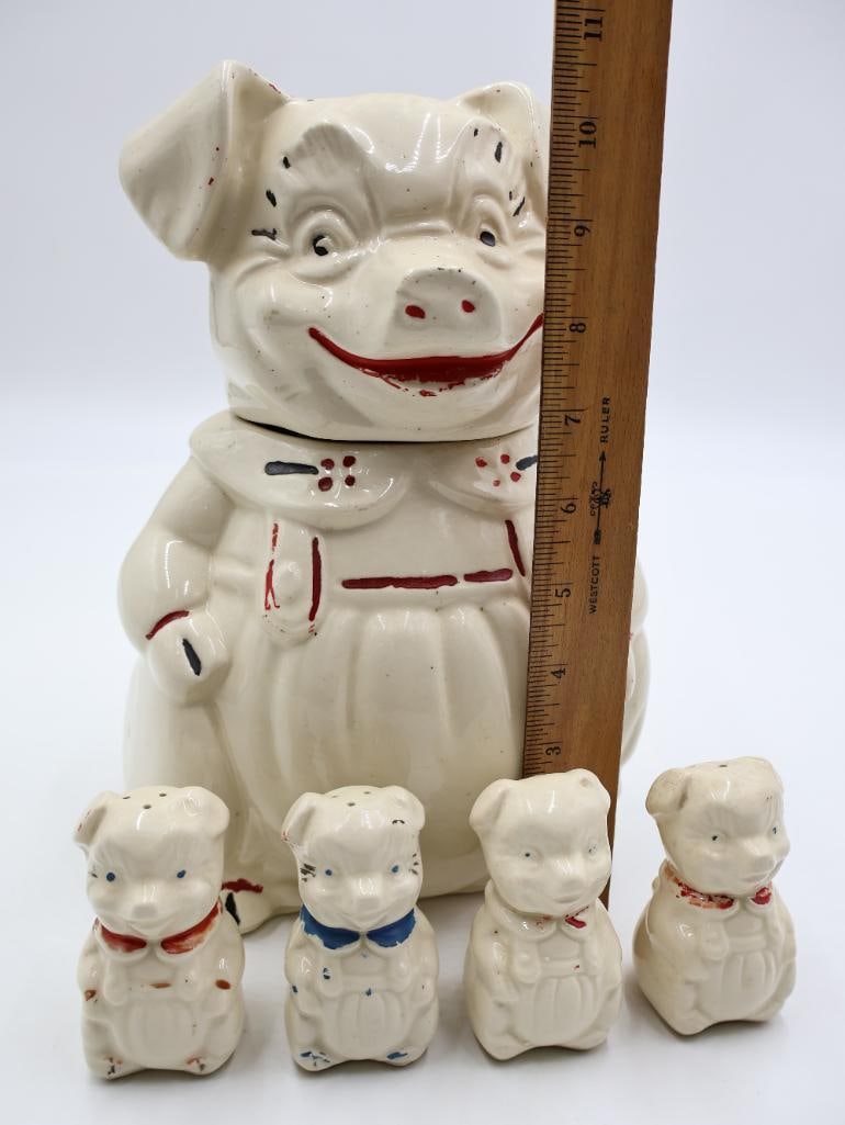 Vintage APCO Smiley the Pig Cookie Jar and Salt and Pepper Shakers - 2