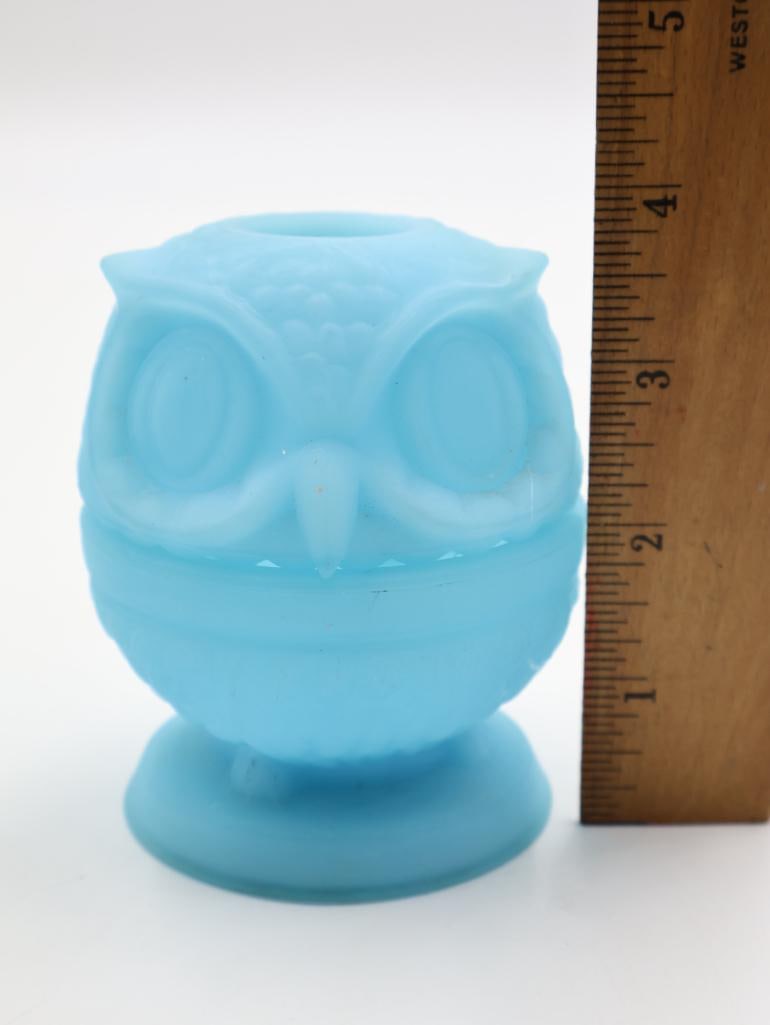 Vintage Fenton Blue Satin Owl Fairy Lamp - 2