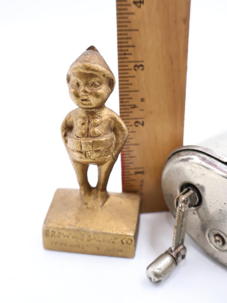 Vintage Americana Desk and Souvenir Lot - 9
