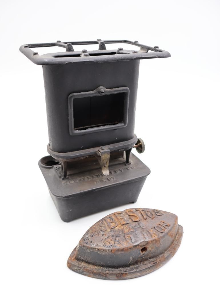 Antique Cleveland Foundry Co. kerosene sad iron heater stove - 4