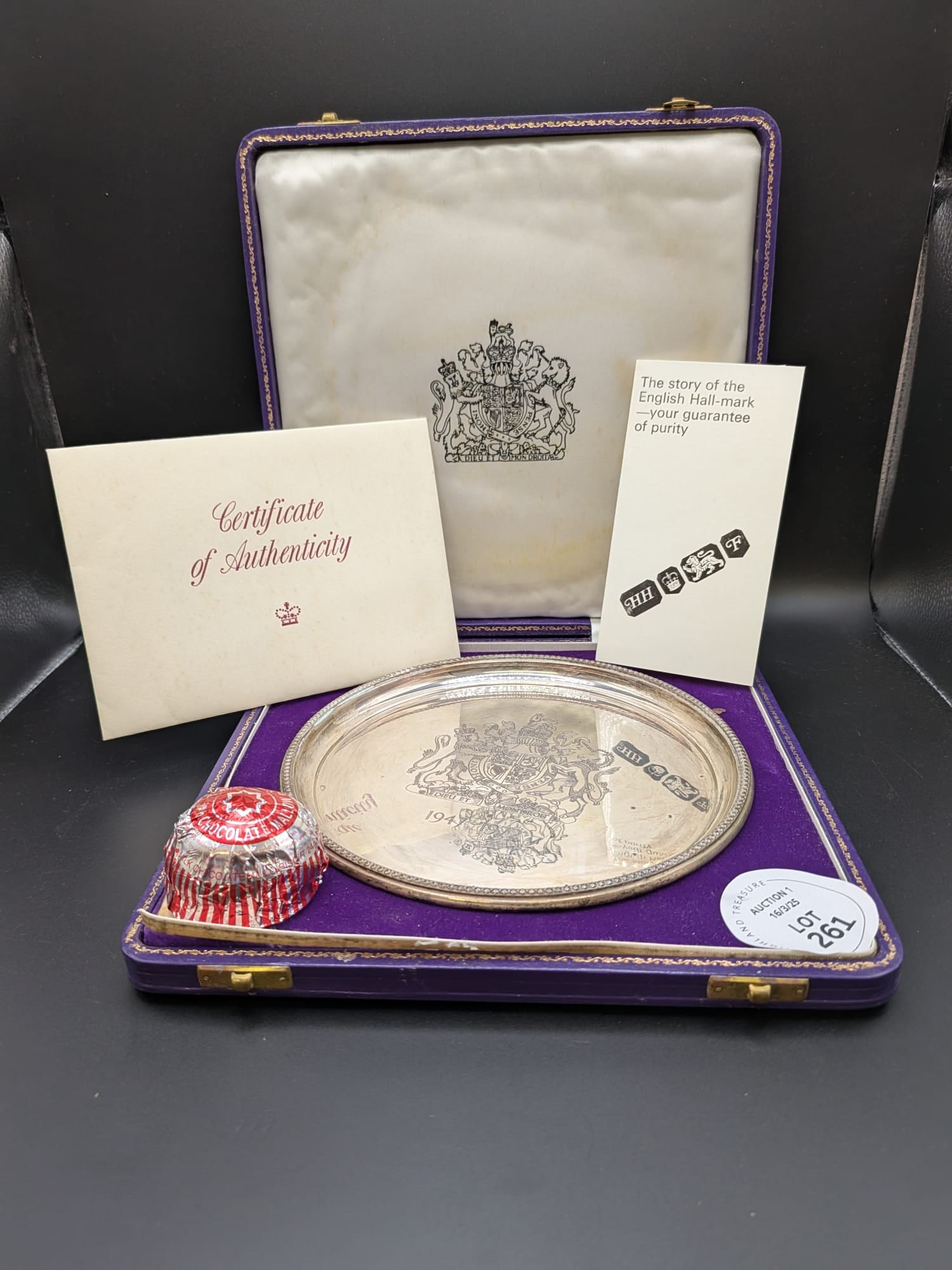 Silver Salver celebrating Silver Wedding (2,076 of 3,500): As shiown - very large. NR