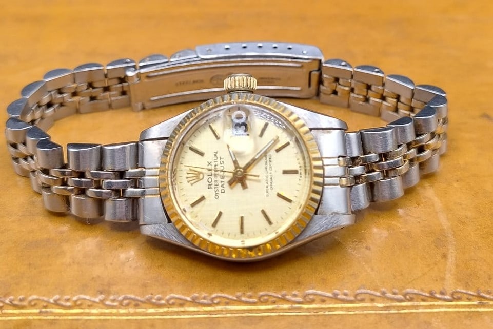 Ladies Rolex Watch - Serial Number unknown (1 of 5)