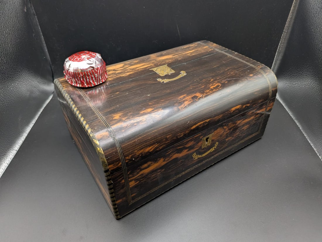 Eye of Providence Coromandel Box (1 of 6)