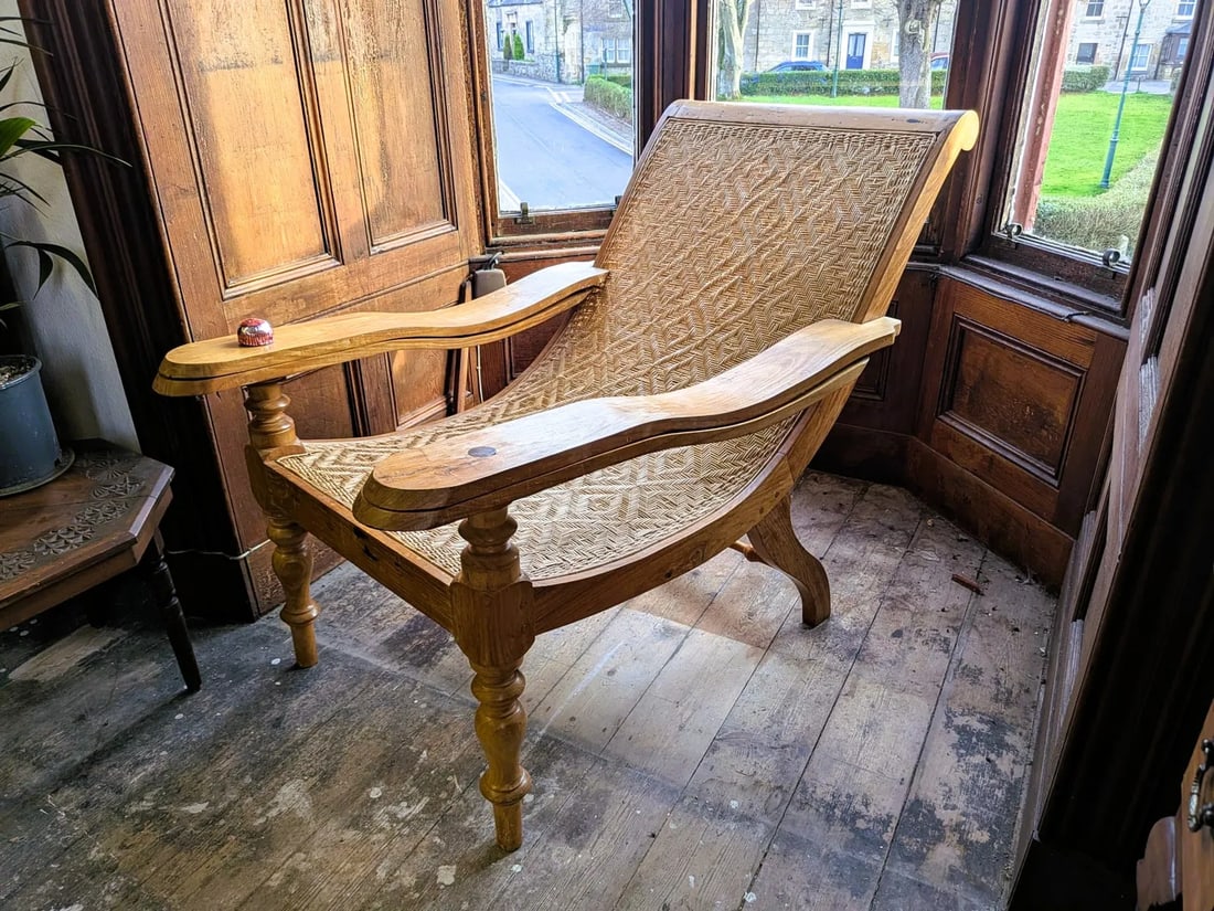 Light wood Plantation Chair with extending arms (1 of 6)
