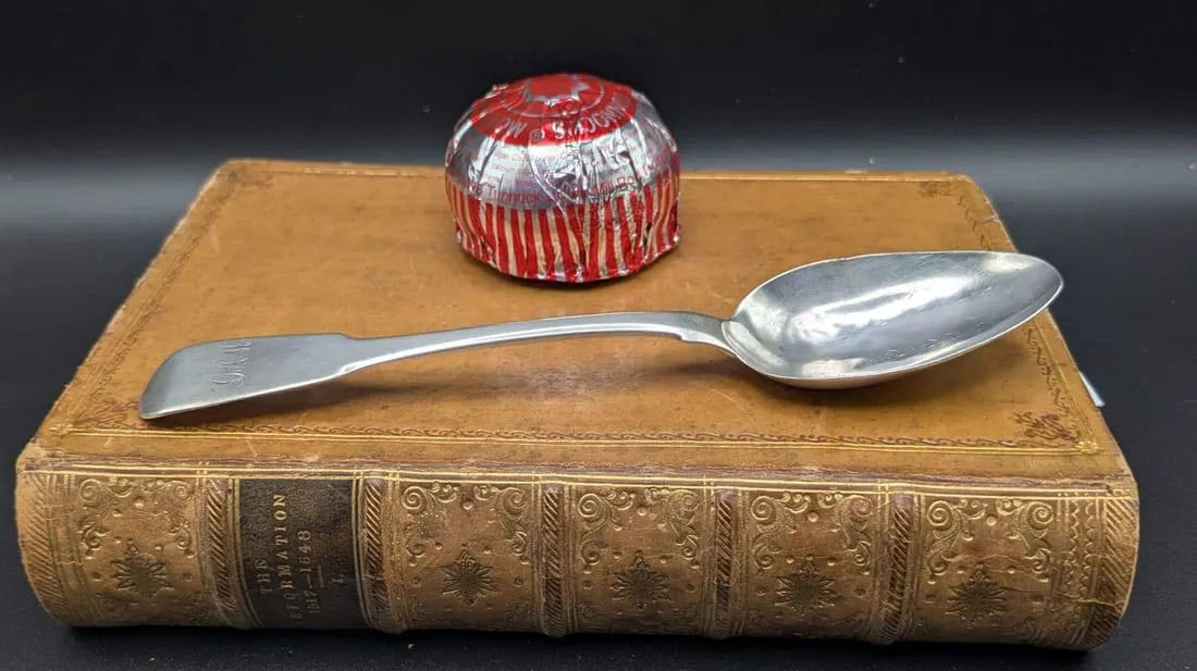 Scottish Provincial Silver Spoon - Elgin & London (1 of 4)