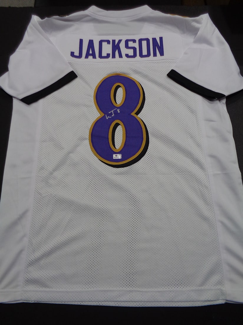 Lamar Jackson Baltimore Ravens Autographed Custom Football Jersey coa (1 of 3)