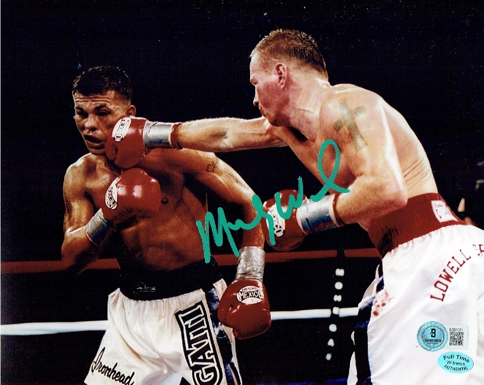 Micky Ward Former WBU Boxing Champ Autographed 8x10 Photo Hologram (1 of 1)