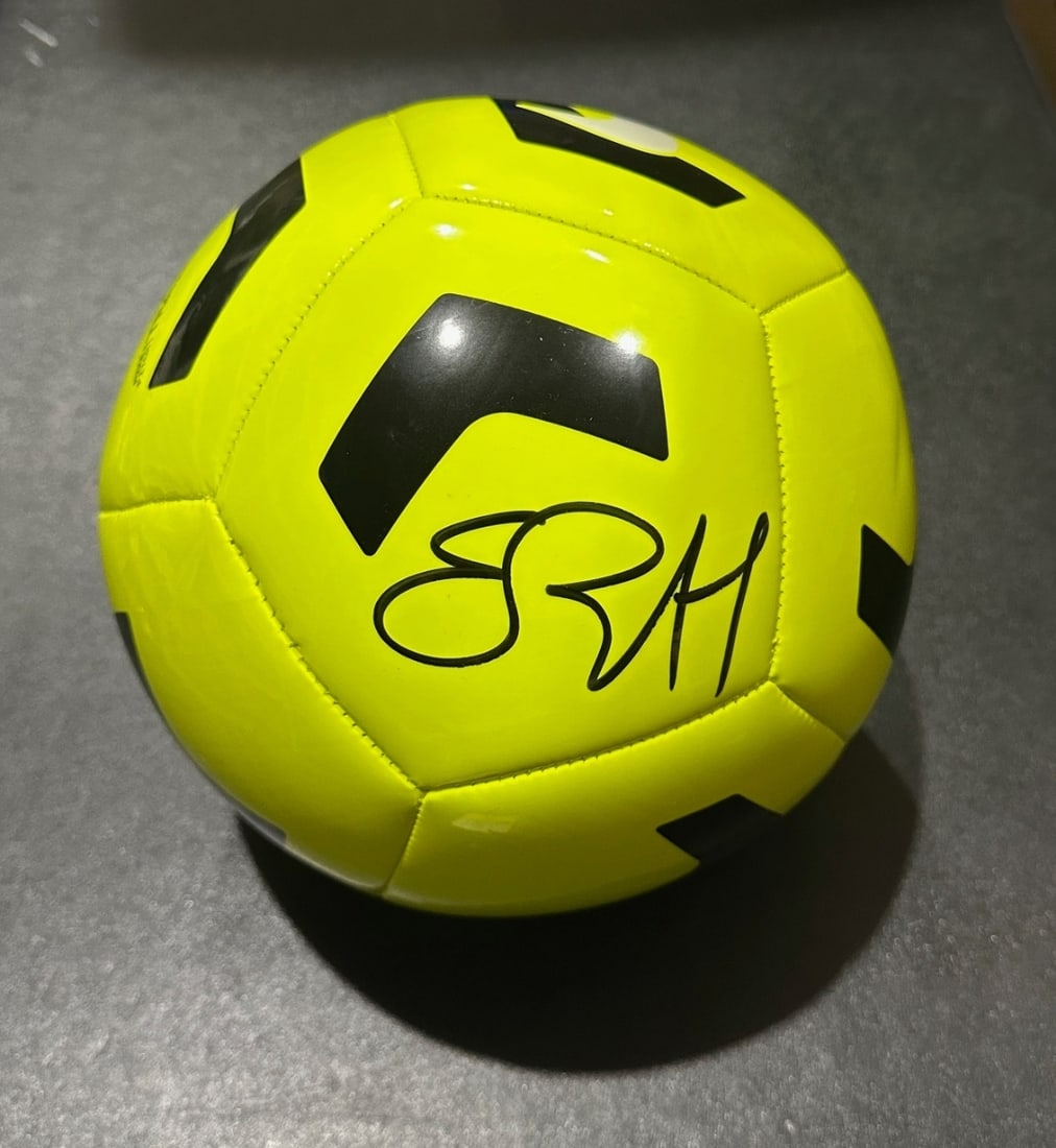 Erling Haaland Manchester City Autographed Nike Soccer Ball coa: Erling Haaland Manchester City Autographed Nike Soccer Ball GA coa Size 11 - Autograph Location & coa # may vary