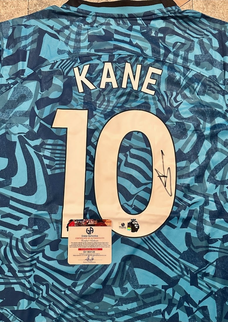 Harry Kane Tottenham Hotspur 2022-23 Nike Third Soccer Jersey coa (1 of 3)