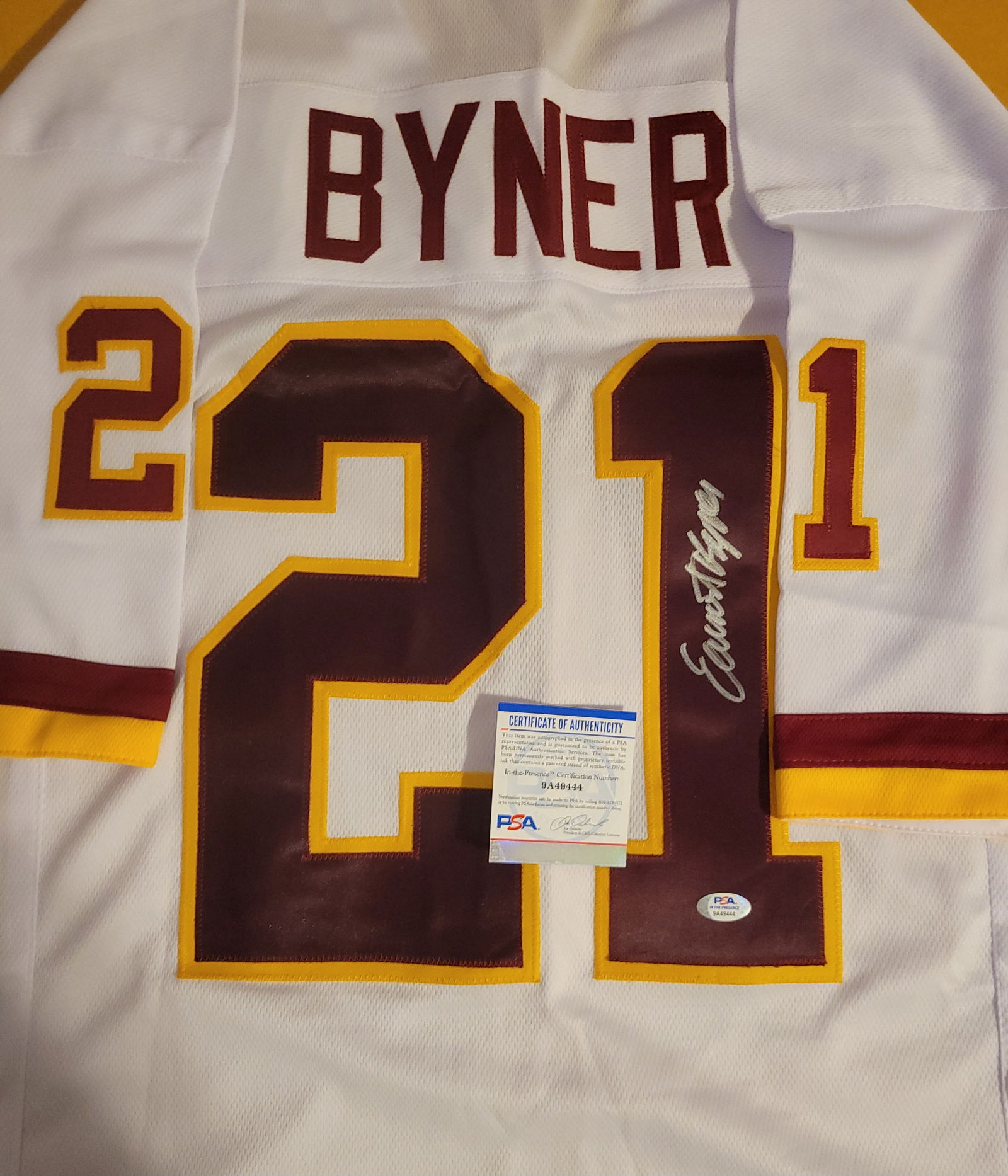 Earnest Byner Washington Redskins Autographed Custom Football Jersey coa (1 of 3)