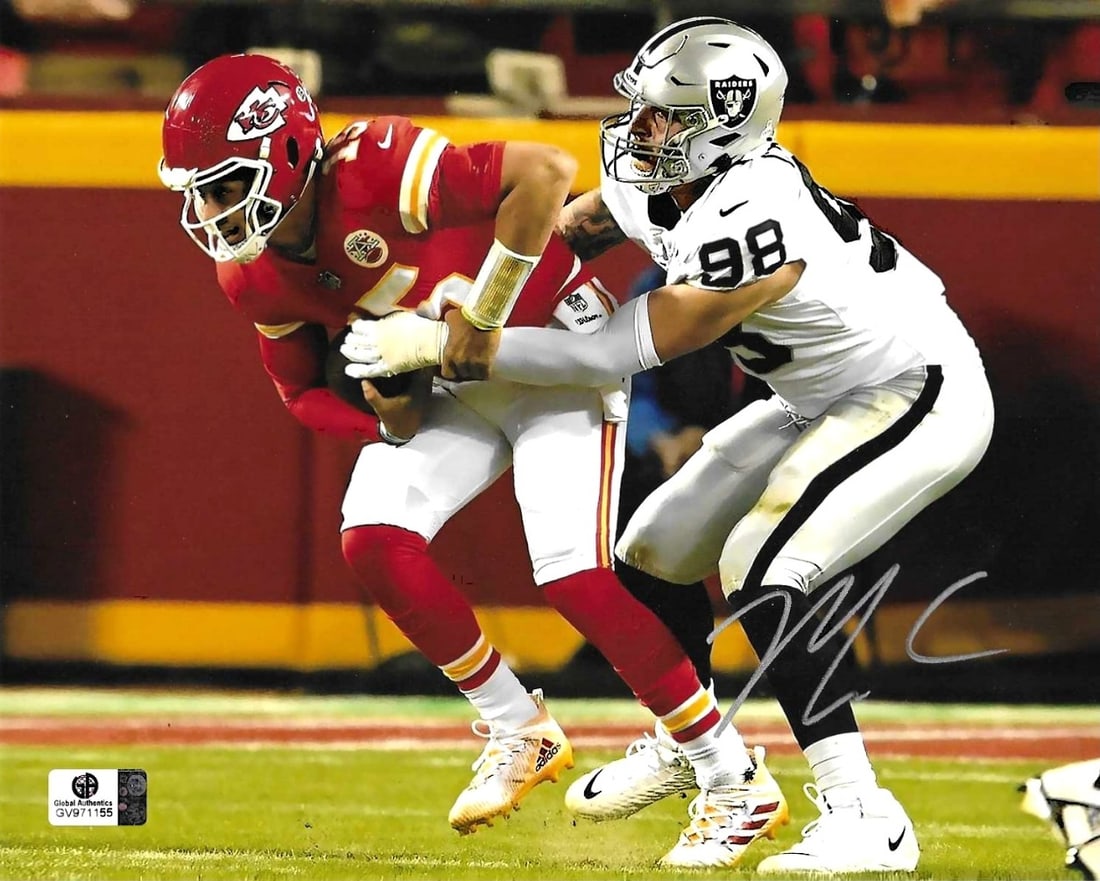 Maxx Crosby Las Vegas Raiders Autographed 8x10 Photo coa (1 of 2)