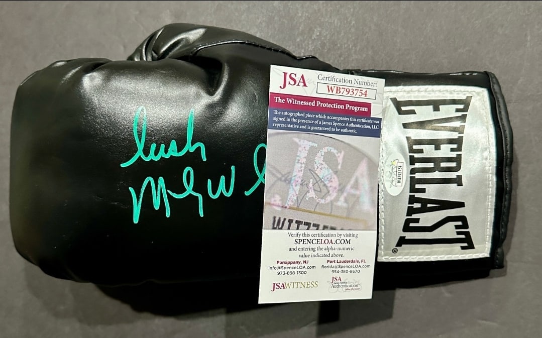 Micky Ward Autographed Everlast Boxing Glove JSA coa - 2