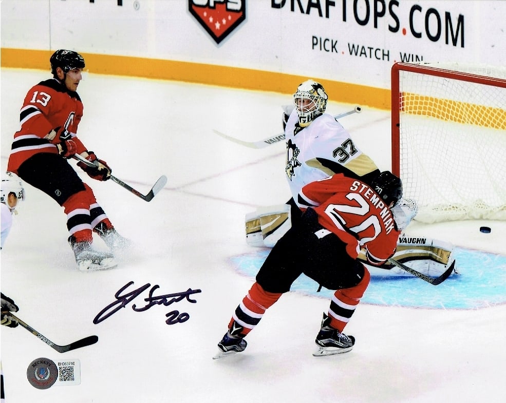 Lee Stempniak New Jersey Devils Autographed 8x10 Photo Beckett Hologram (1 of 1)