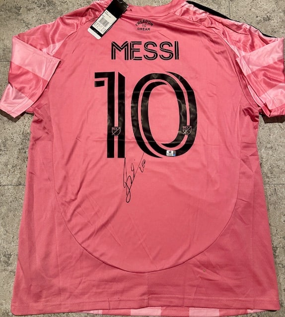 Lionel Messi Inter Miami FC Autographed 2024 Adidas Home Soccer Jersey LOA: Lionel Messi Inter Miami FC Autographed 2024 Adidas Home Soccer Jersey GA Full Letter of Authenticity coa - JERSEY SIZE EXTRA LARGE