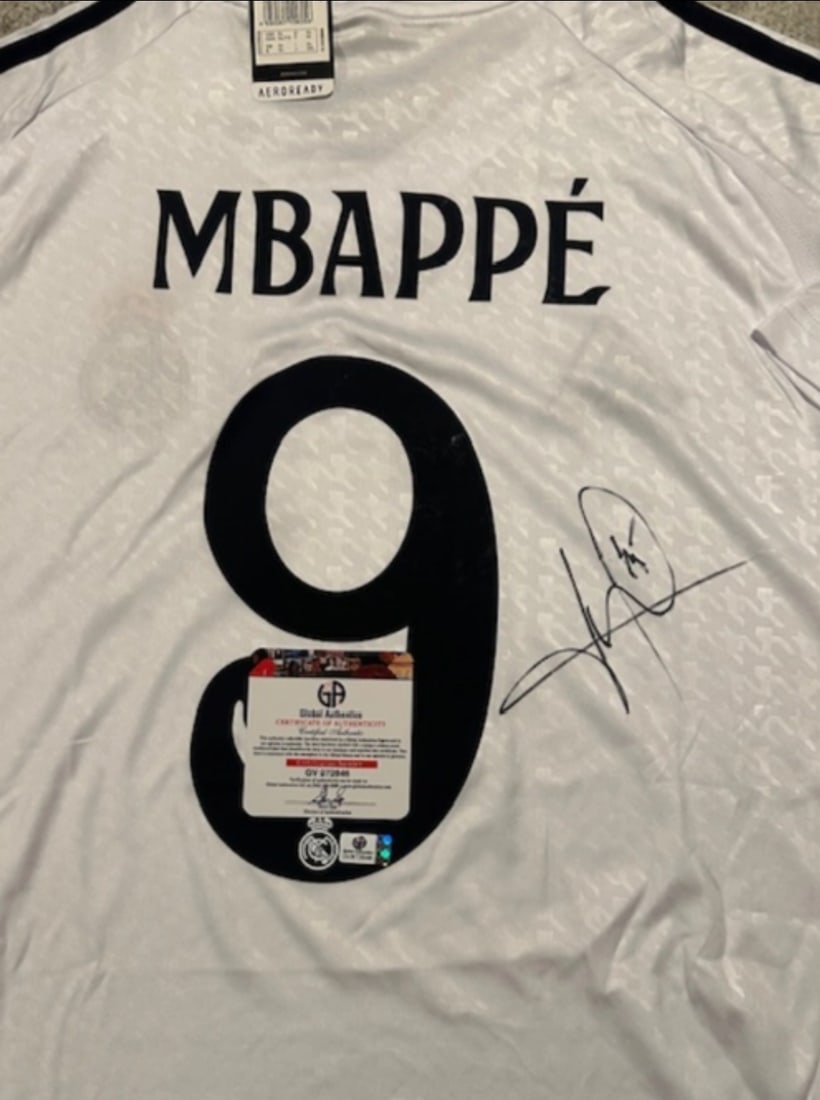 Kylian Mbappé Real Madrid Autographed 2024-25 Adidas Home Jersey coa - 2