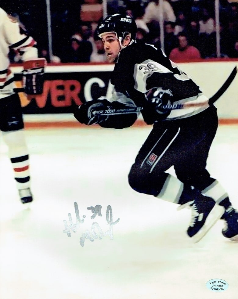 Hubie McDonough Los Angeles Kings Autographed 8x10 Photo coa (1 of 2)