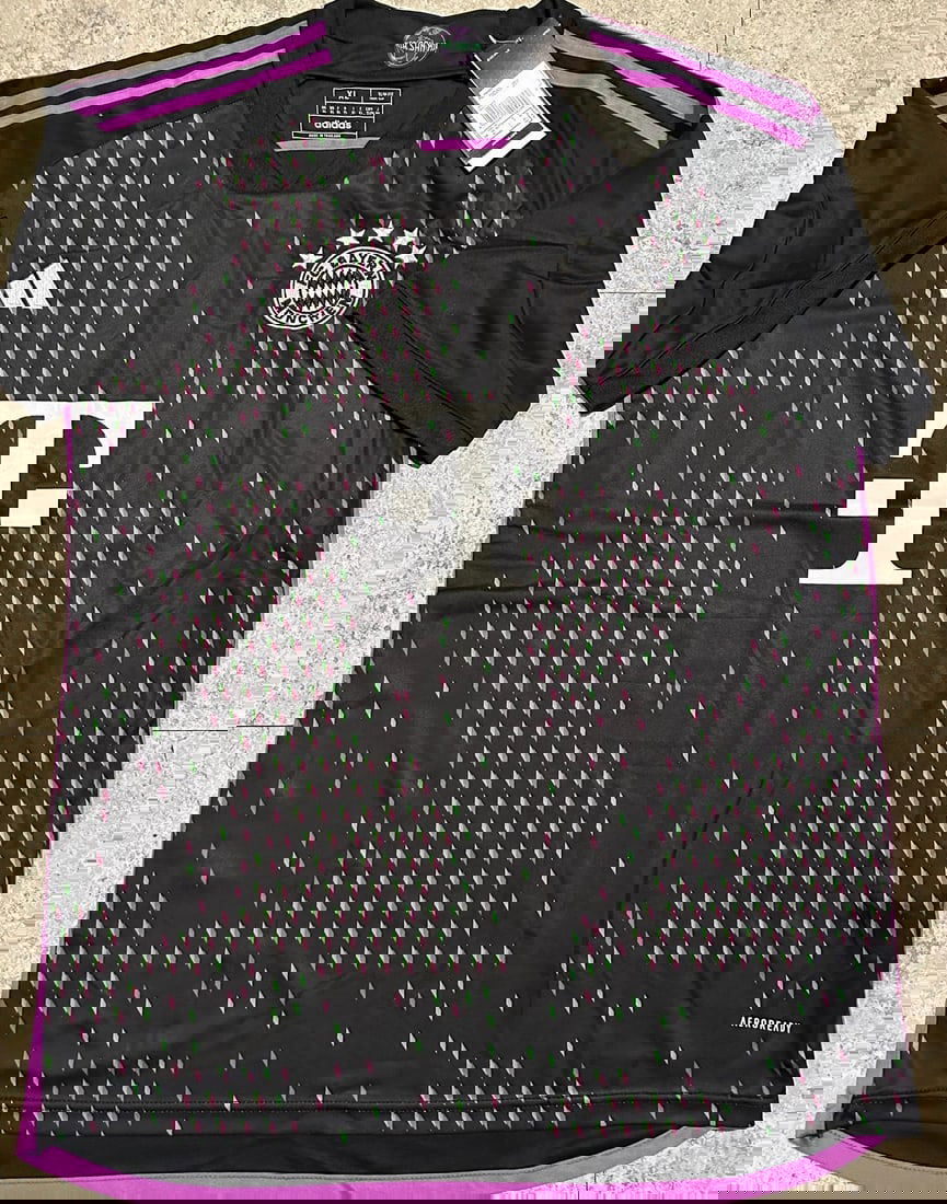 Harry Kane FC Bayern Munchen 2023-24 Adidas Away Soccer Jersey coa - 3