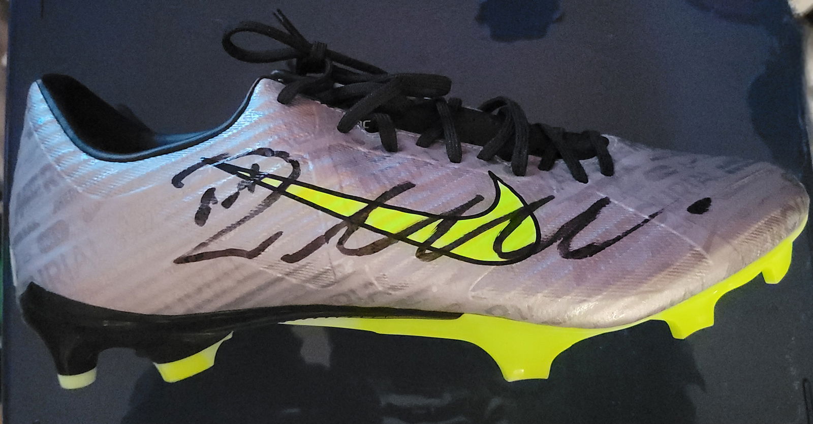 Cristiano Ronaldo Al-Nassr Autographed Nike Soccer Cleat coa: Cristiano Ronaldo Al-Nassr Autographed Nike Soccer Cleat GA coa Size 11 - Autograph Location & coa # may vary