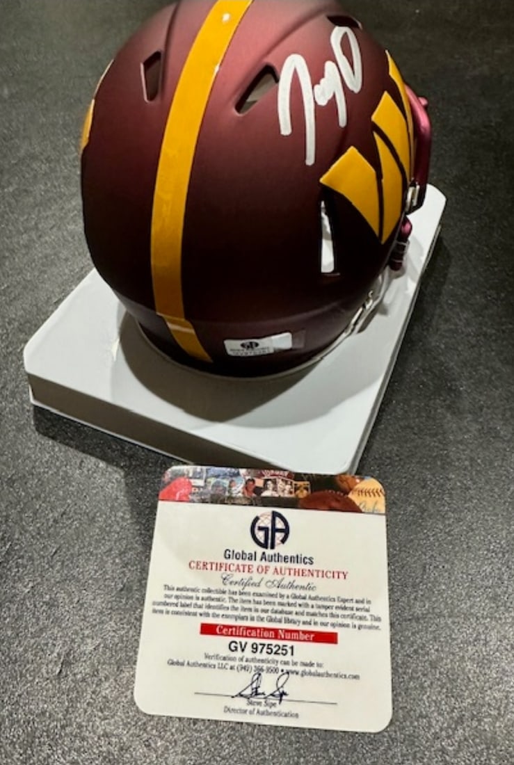 Jayden Daniels Washington Commanders Autographed Riddell Mini-Helmet coa - 2