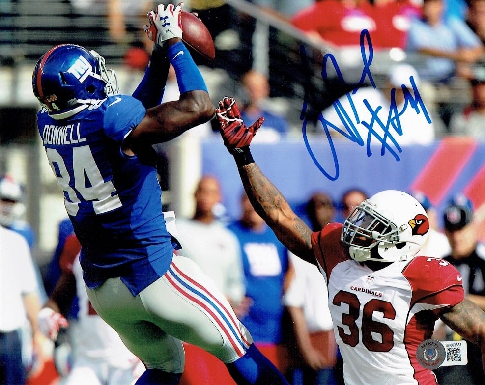 Larry Donnell New York Giants Autographed 8x10 Photo Beckett Hologram: Larry Donnell New York Giants Autographed 8x10 Photo Beckett Holo - Autograph Location & coa # may vary 