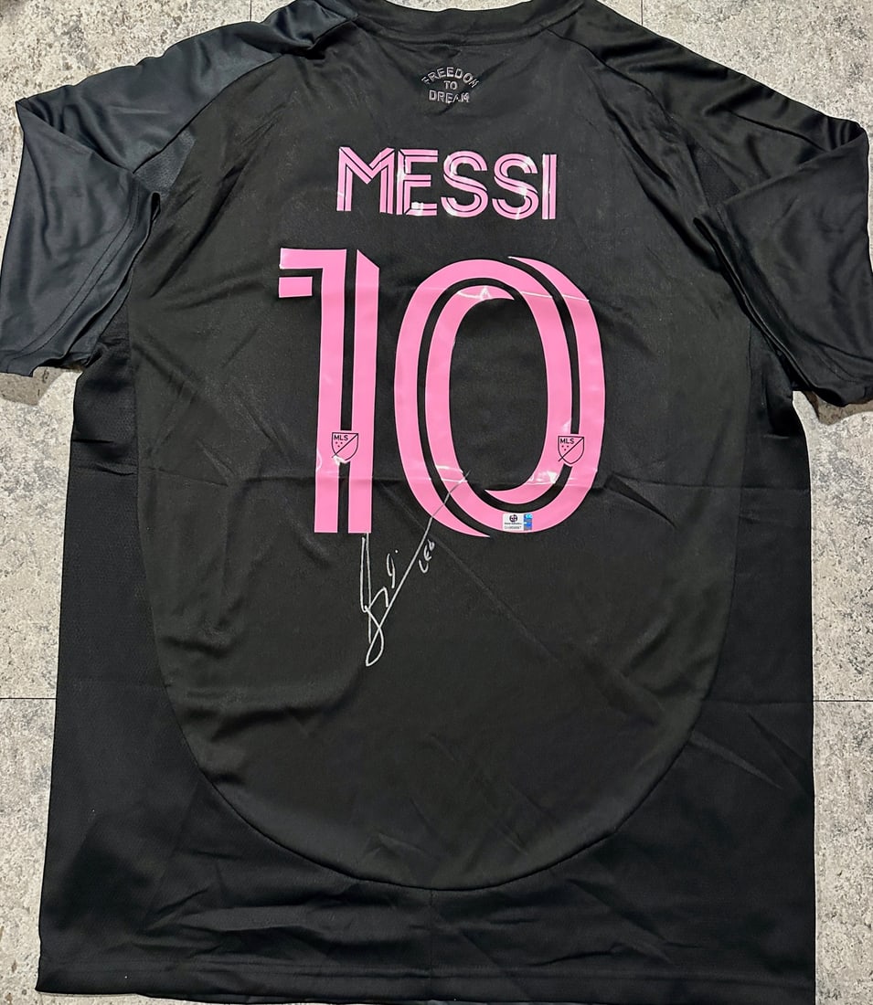 Lionel Messi Inter Miami FC Autographed 2024 Adidas Home Soccer Jersey LOA: Lionel Messi Inter Miami FC Autographed 2024 Adidas Home Soccer Jersey GA Full Letter of Authenticity coa - JERSEY SIZE EXTRA LARGE 