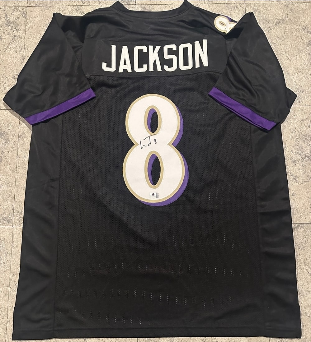 Lamar Jackson Baltimore Ravens Autographed Custom Football Jersey coa (1 of 3)