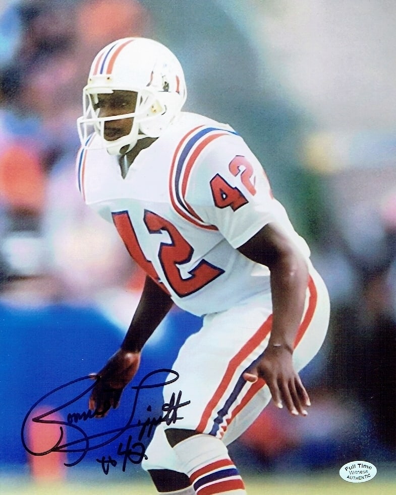 Ronnie Lippett New England Patriots Autographed 8x10 Photo coa: Ronnie Lippett New England Patriots Autographed 8x10 Photo Full Time Authentics coa - Autograph Location may vary 