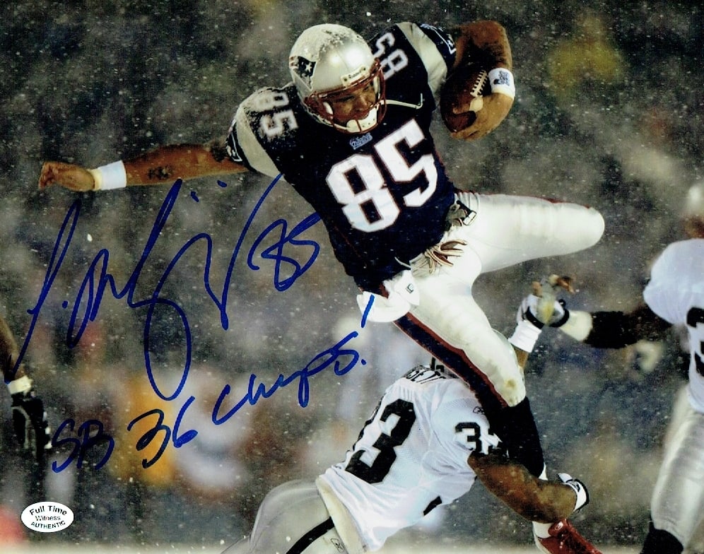 Jermaine Wiggins Signed & Insc 8x10 New England Patriots Photo COA: Jermaine Wiggins Signed & Insc 8x10 New England Patriots Photo FULL TIME AUTHENTICS COA - Autograph Location may vary