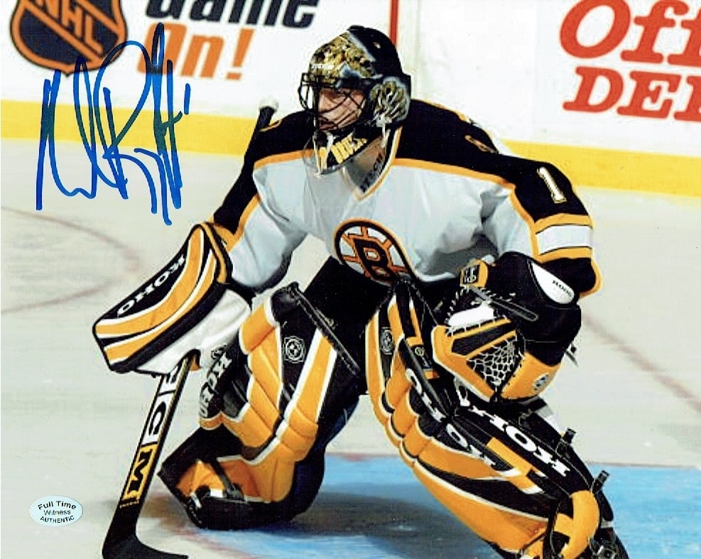 Andrew Raycroft Boston Bruins Hand Signed 8x10 Photo coa: Andrew Raycroft Boston Bruins Hand Signed 8x10 Photo Full Time Authentics coa - Autograph Location may vary 