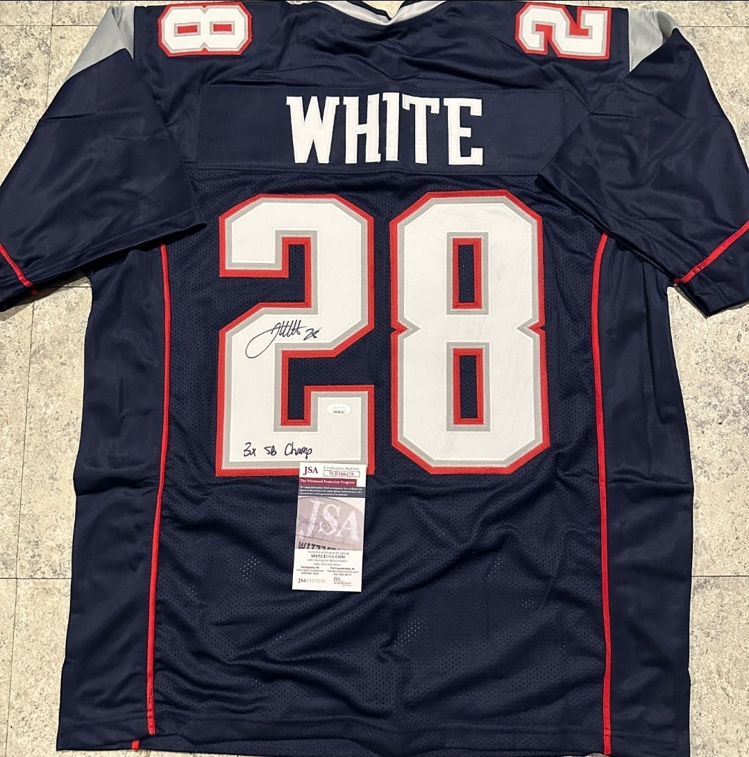 Autographed & Inscribed James White Patriots Custom Football Jersey JSA COA: Autographed & Inscribed '3x SB CHAMPS' James White Patriots Custom Football Jersey JSA COA ----- Autograph Location and coa number may vary JERSEY SIZE EXTRA LARGE - CUSTOM JERSEY MEANS NO LOGOS, NO