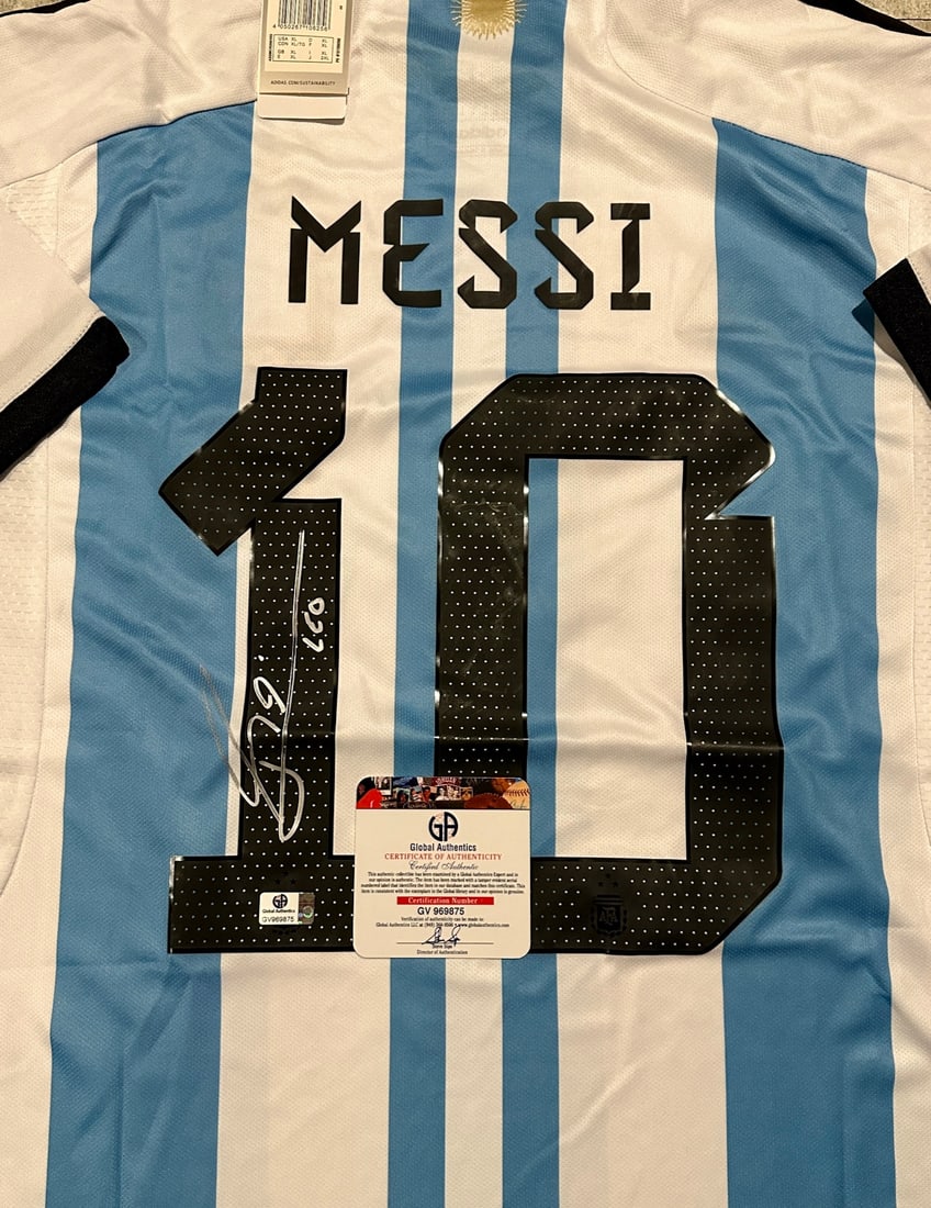 Autographed Lionel Messi Argentina 2022 Adidas FIFA World Cup Home Soccer Jersey LOA - 2
