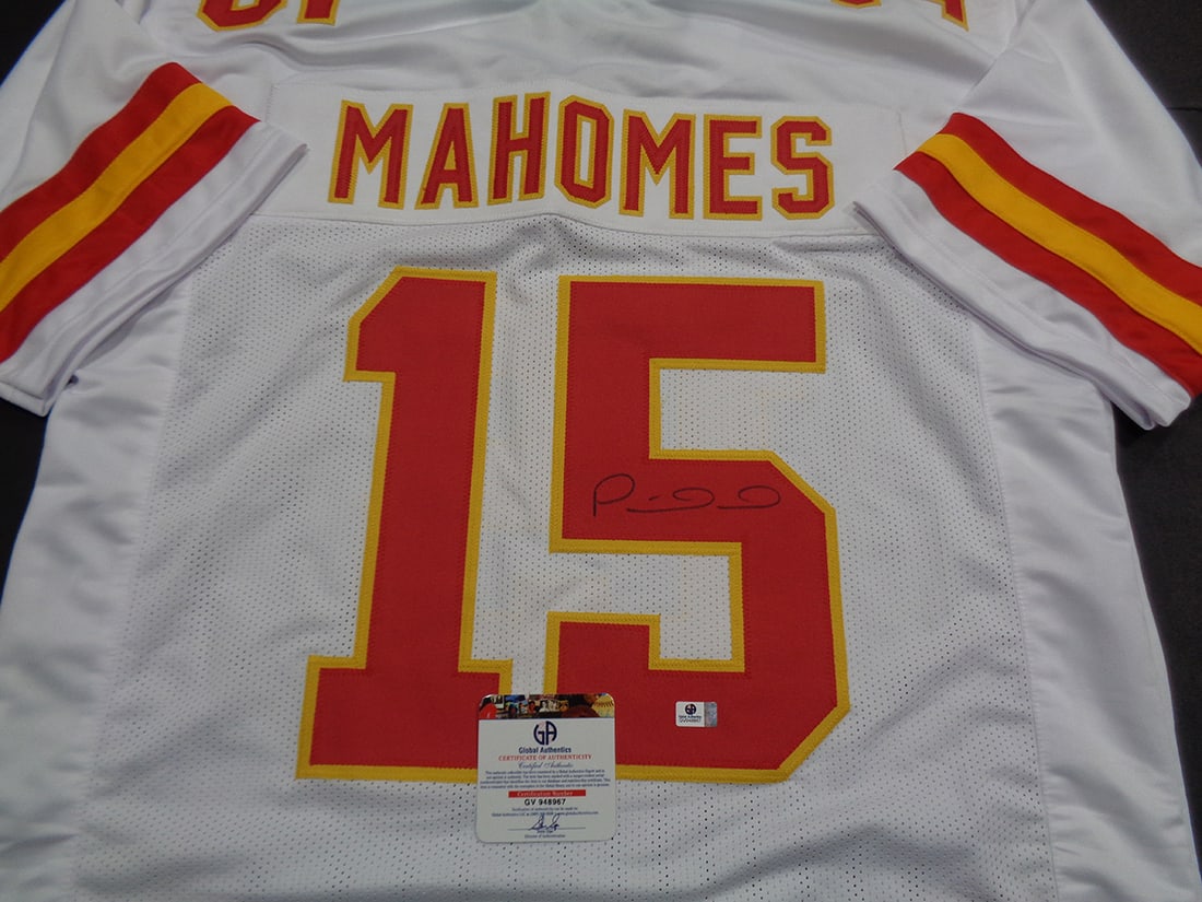 Autographed Patrick Mahomes Chiefs Custom Football Jersey COA - 2