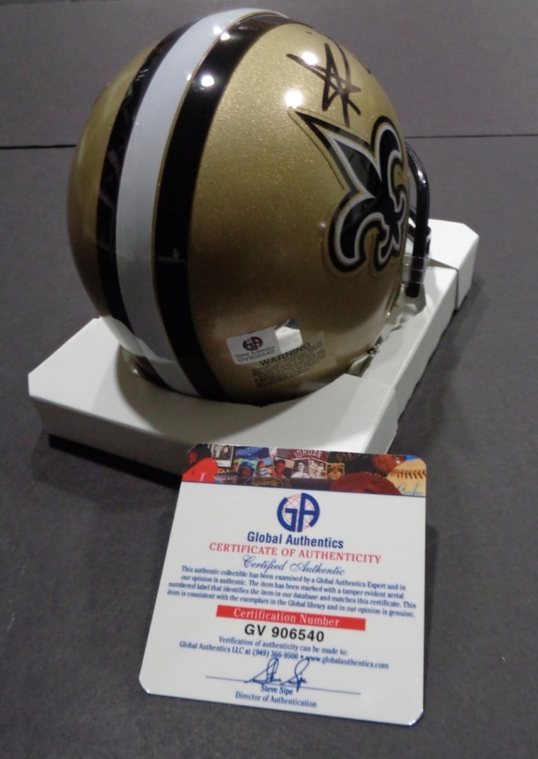 Autographed Alvin Kamara New Orleans Saints Riddell Mini-Helmet coa - 2