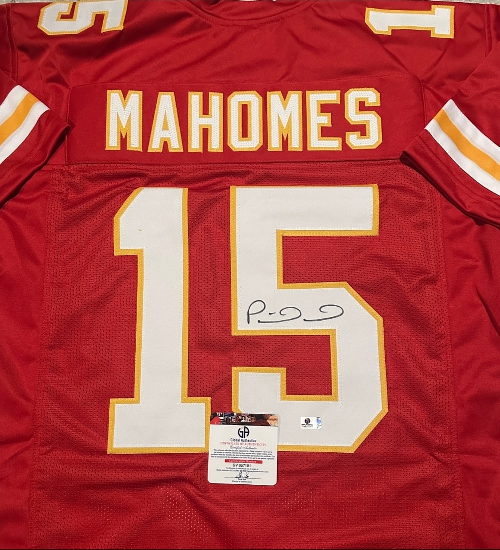 Autographed Patrick Mahomes Kansas City Chiefs Custom Football Jersey COA - 2