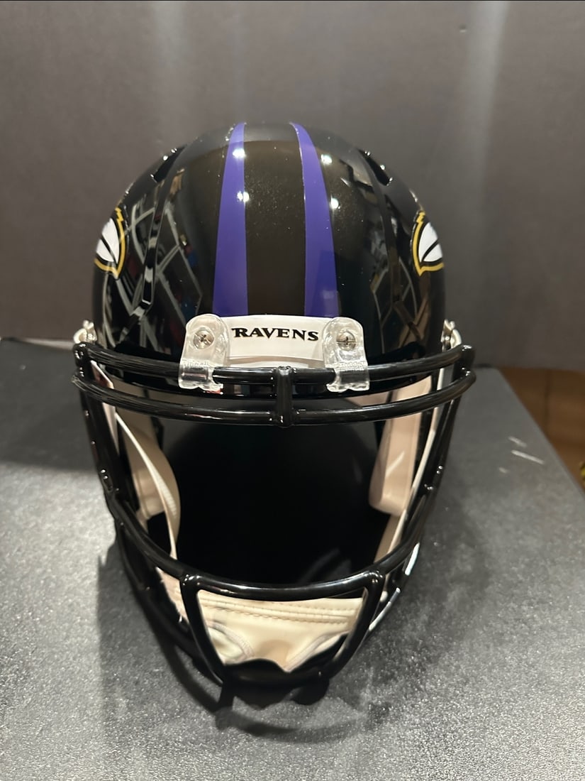 Autographed Lamar Jackson Baltimore Ravens Riddell Replica Full Size Helmet coa - 2