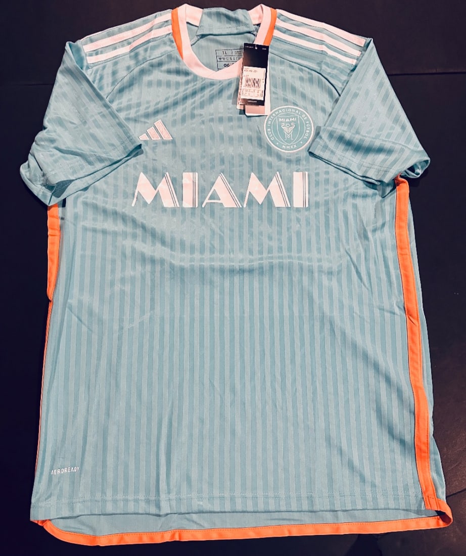 Lionel Messi Inter Miami CF Autographed 24 Adidas Third Soccer Jersey coa - 3