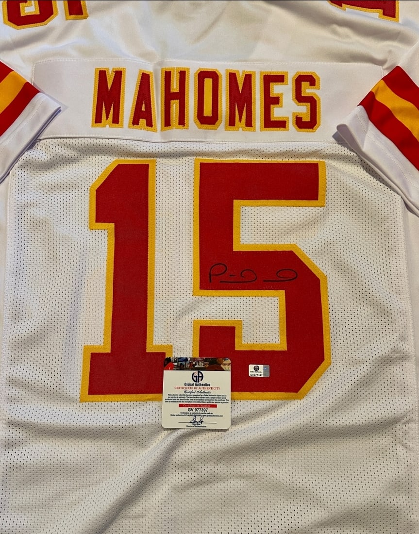 Patrick Mahomes Kansas City Chiefs Autographed Custom Football Jersey coa - 2
