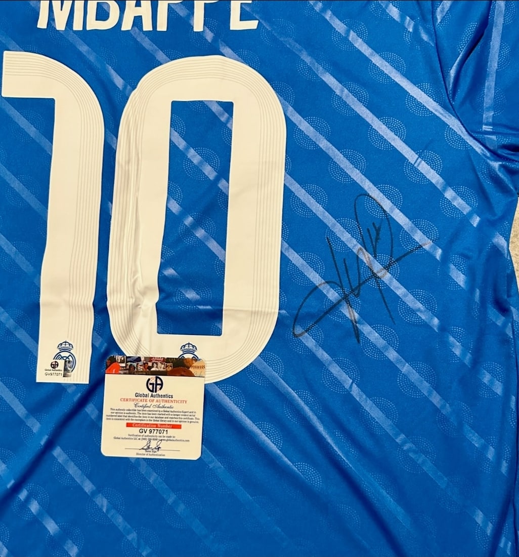 Kylian Mbappe Real Madrid Autographed 2025-26 Adidas 3rd Jersey coa - 2