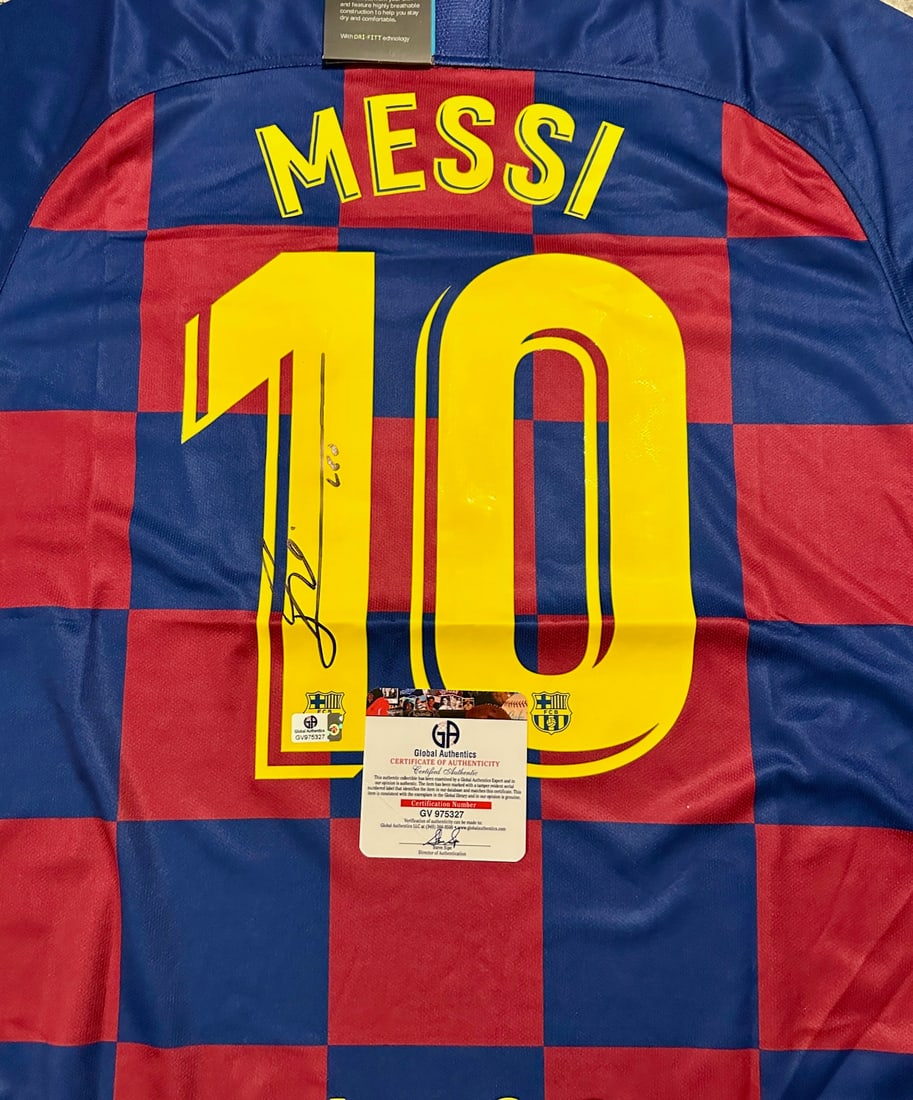 Lionel Messi F.C. Barcelona Autographed 2019-20 Nike Home Soccer Jersey coa - 2