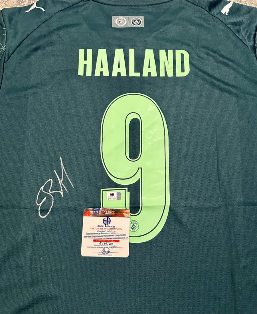 Erling Haaland Manchester City Autographed 2025-26 Puma Fourth Soccer Jersey coa - 2